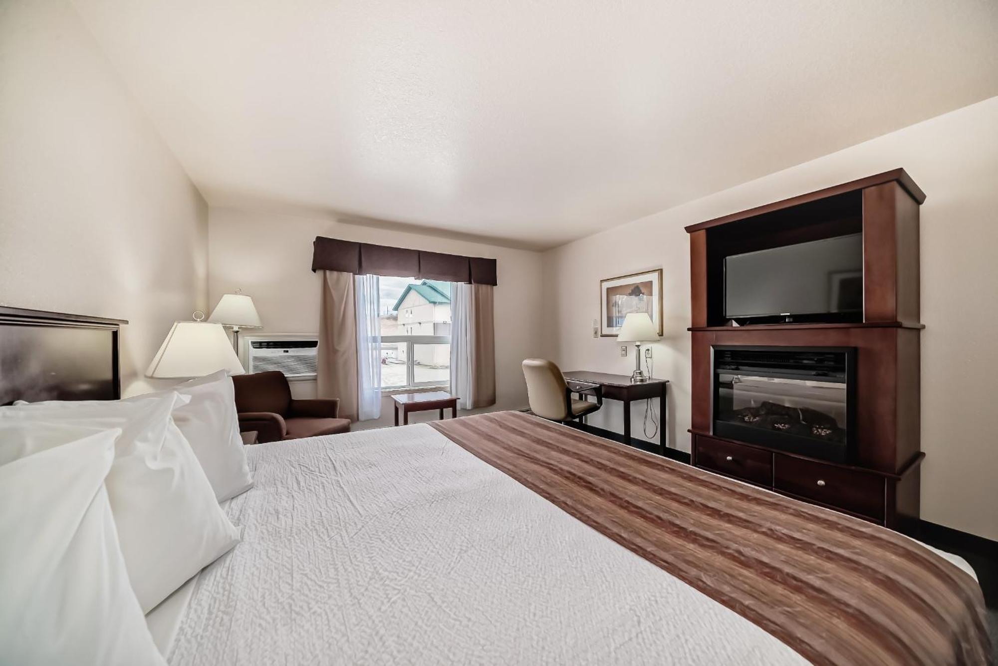 Grande Cache Inn & Suites Ngoại thất bức ảnh