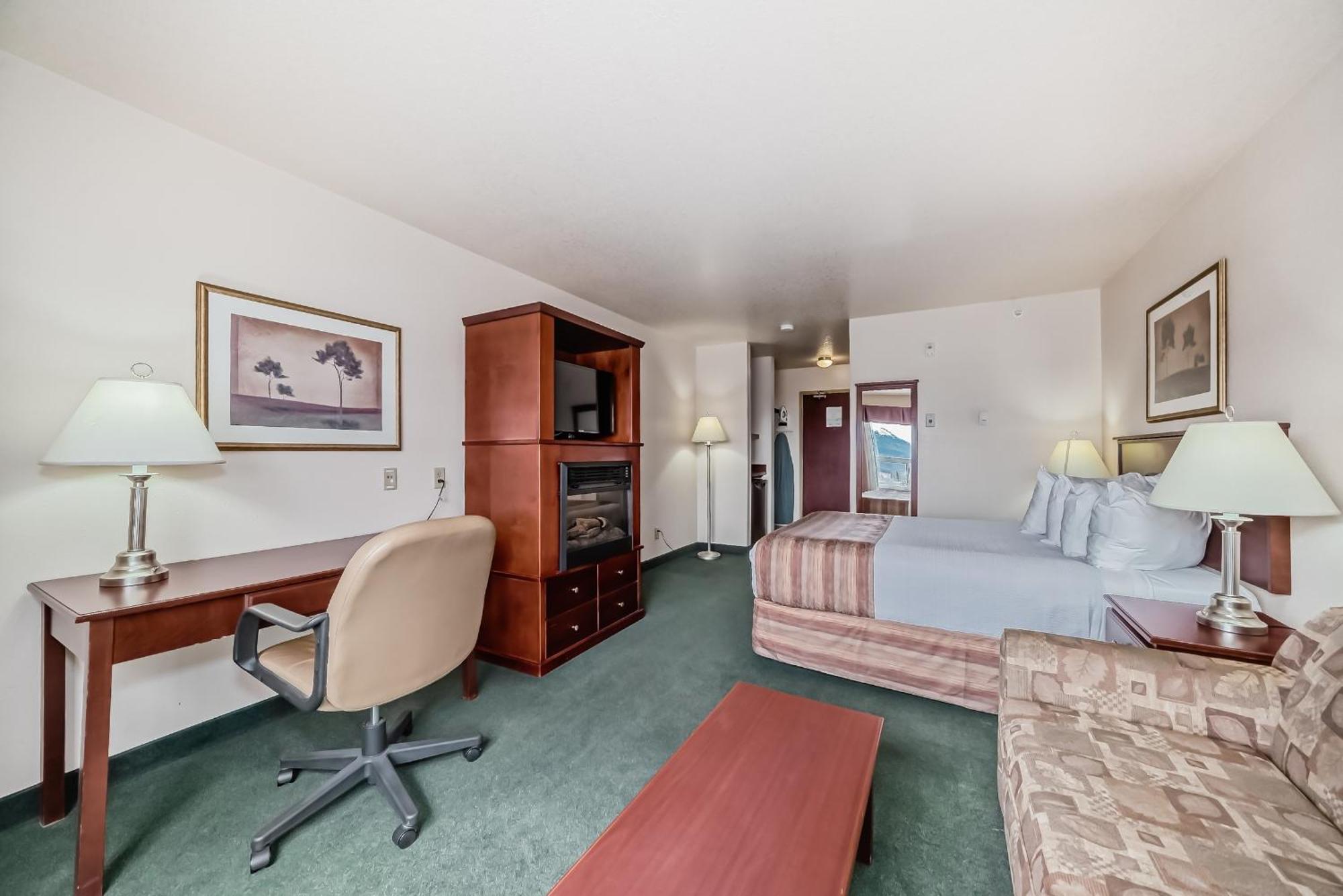 Grande Cache Inn & Suites Ngoại thất bức ảnh