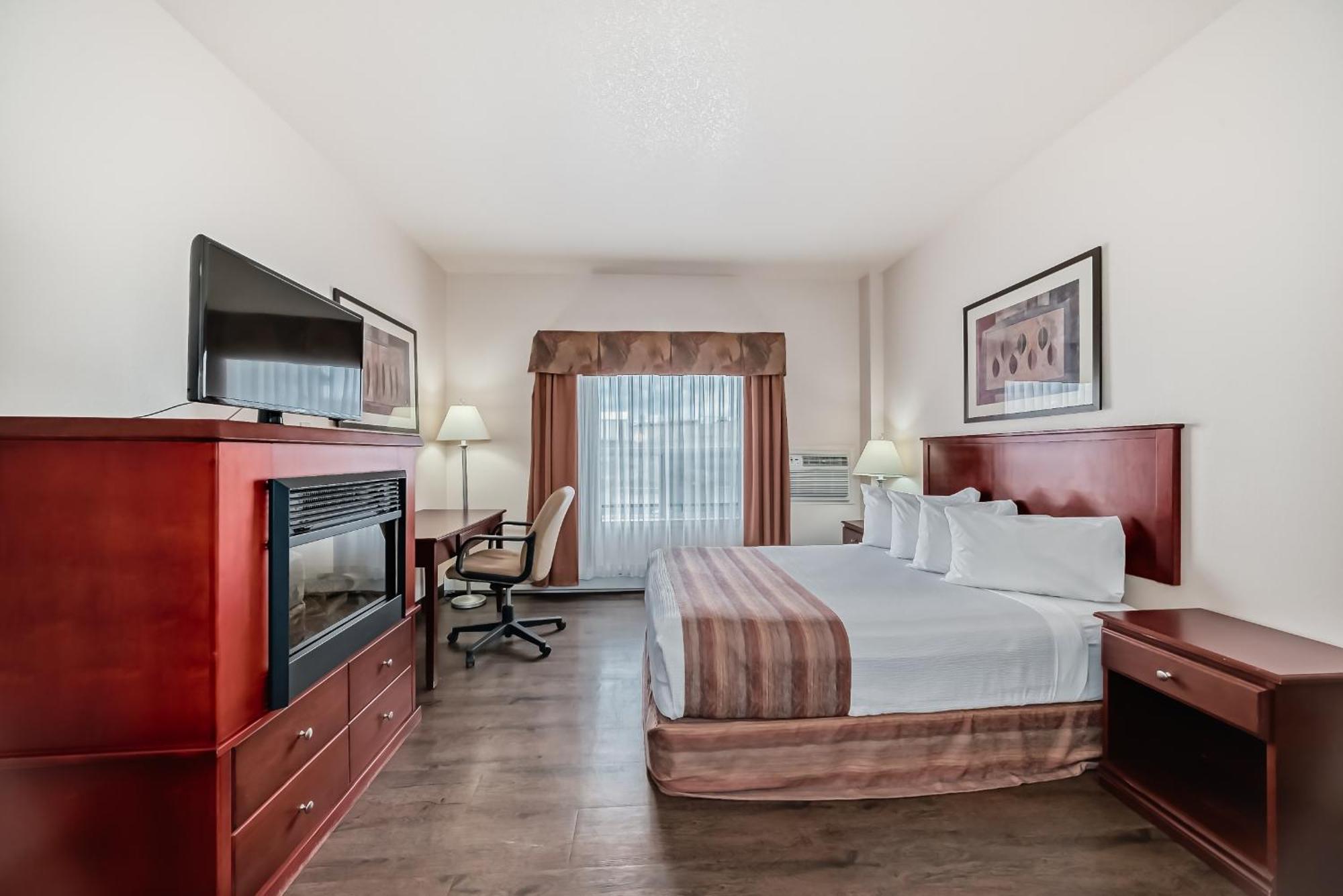 Grande Cache Inn & Suites Ngoại thất bức ảnh