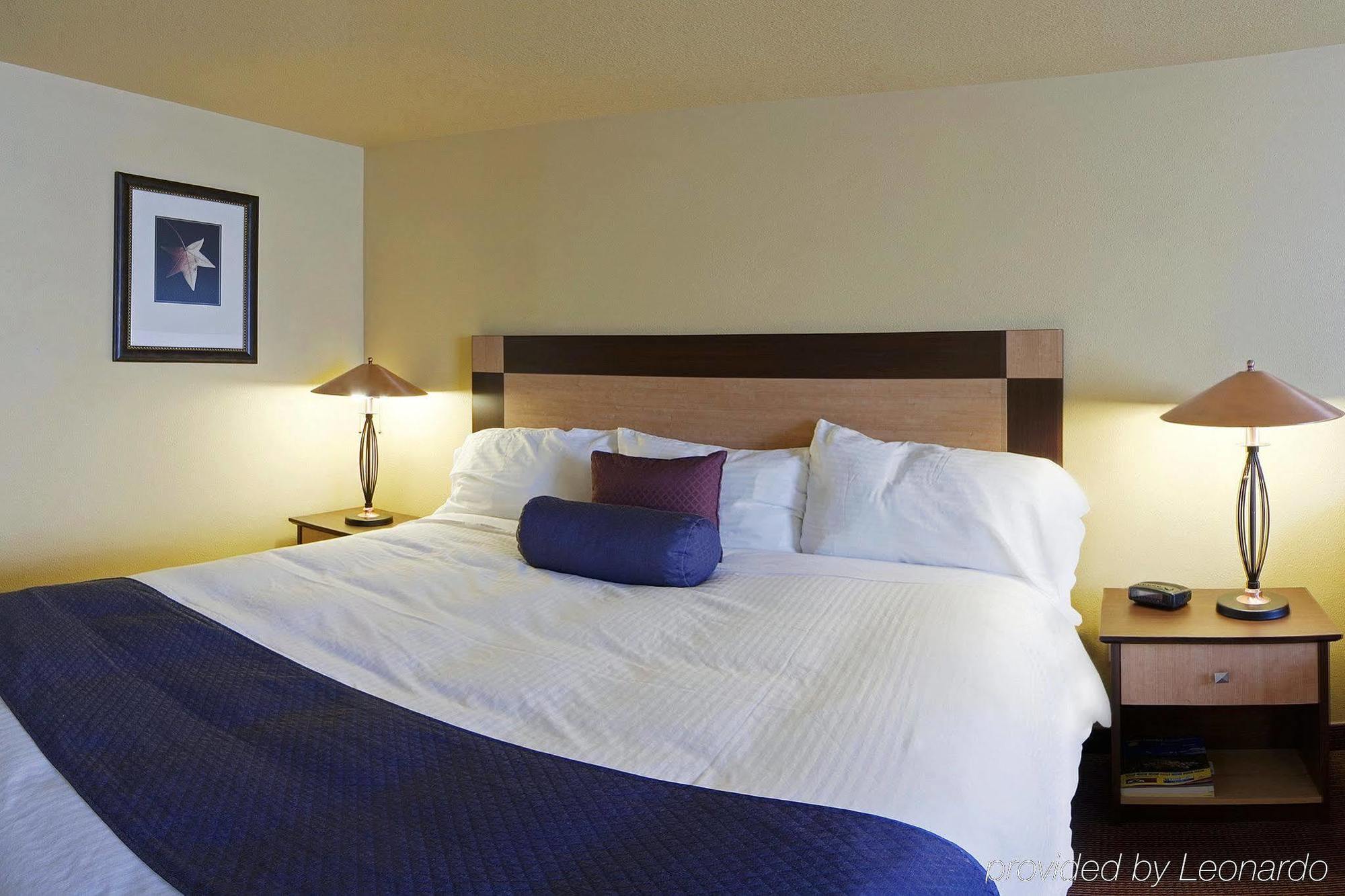 Grande Cache Inn & Suites Phòng bức ảnh