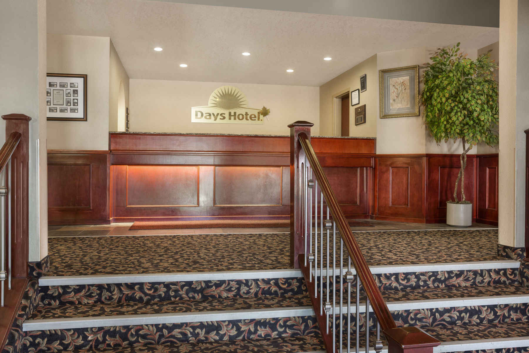 Grande Cache Inn & Suites Ngoại thất bức ảnh